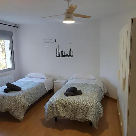 Piso Muy Luminoso Con Facilidad De Parking Ideal Empresas *