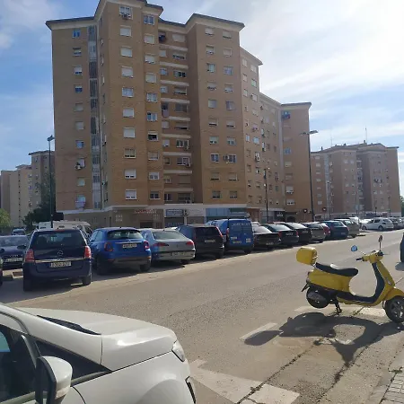 Piso Muy Luminoso Con Facilidad De Parking Ideal Empresas Apartamento