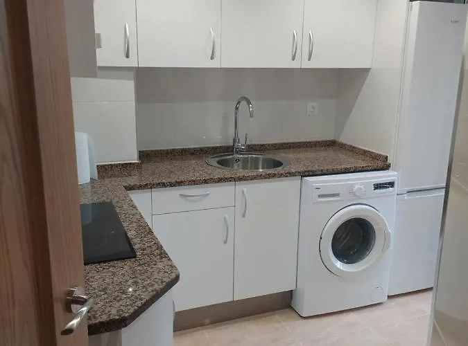 Piso Muy Luminoso Con Facilidad De Parking Ideal Empresas *