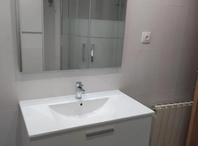 Piso Muy Luminoso Con Facilidad De Parking Ideal Empresas Zaragoza