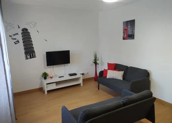 Piso Muy Luminoso Con Facilidad De Parking Ideal Empresas * Zaragoza